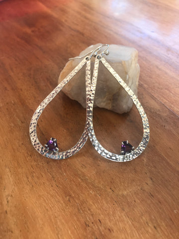 Triangular Stunning Amethyts Set in Elongated 925 Silver Earrings